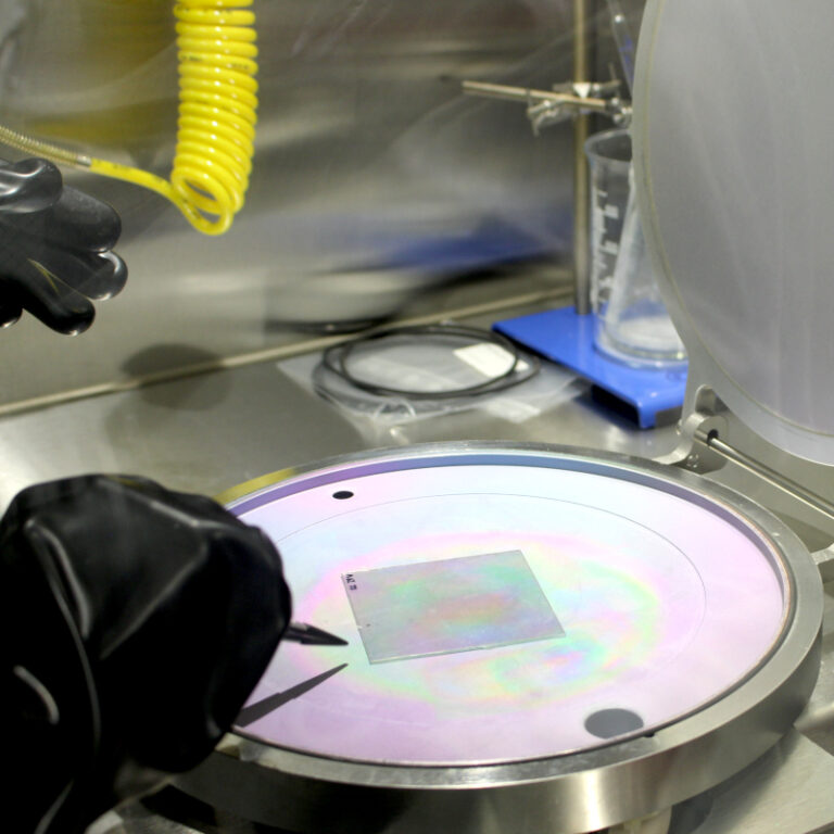 ALD – Atomic Layer Deposition – Ultratech SAVANNAH G2 - Echantillon - Verre
