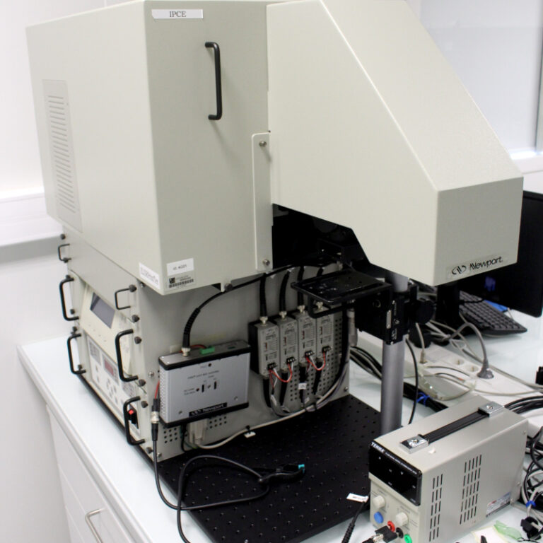 Quantum Efficiency (IPCE) – Newport IQE200 - Back