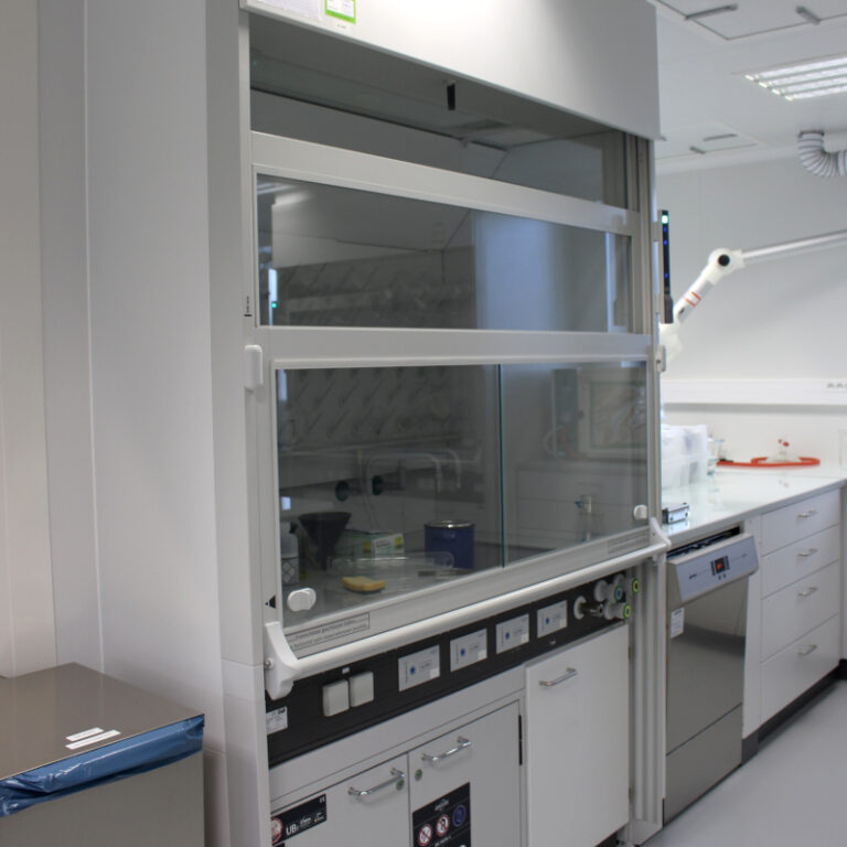 Chemical Fumehoods - Sobonne de Chimie - BORDEAUX