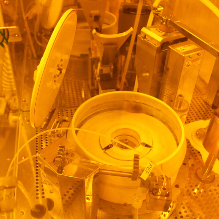  Spin Coating – EVG101 - Spin Coating ouvert