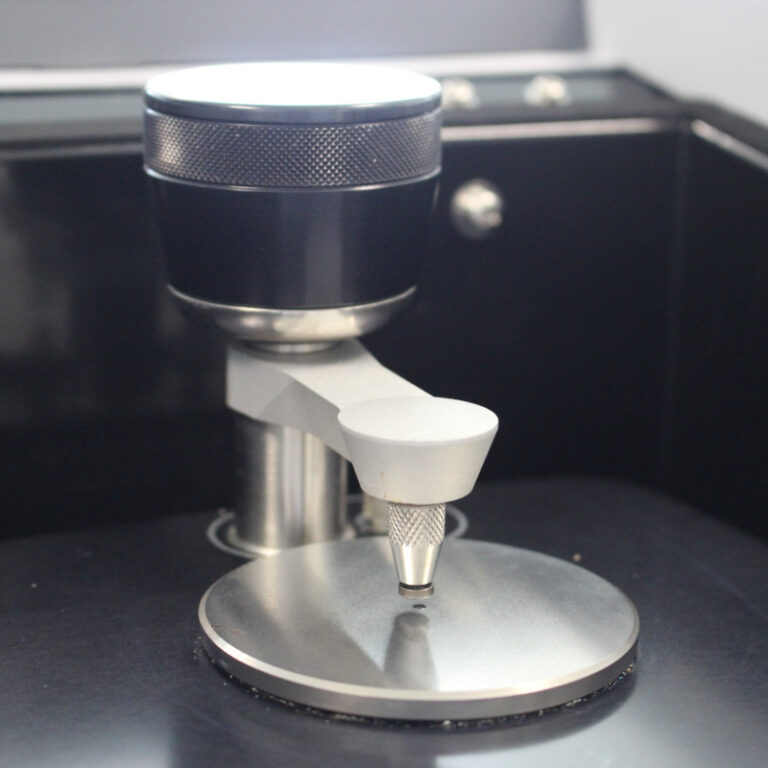 Spectrophotomètre FTIR – Shimadzu IRAffinity-1S - A vide