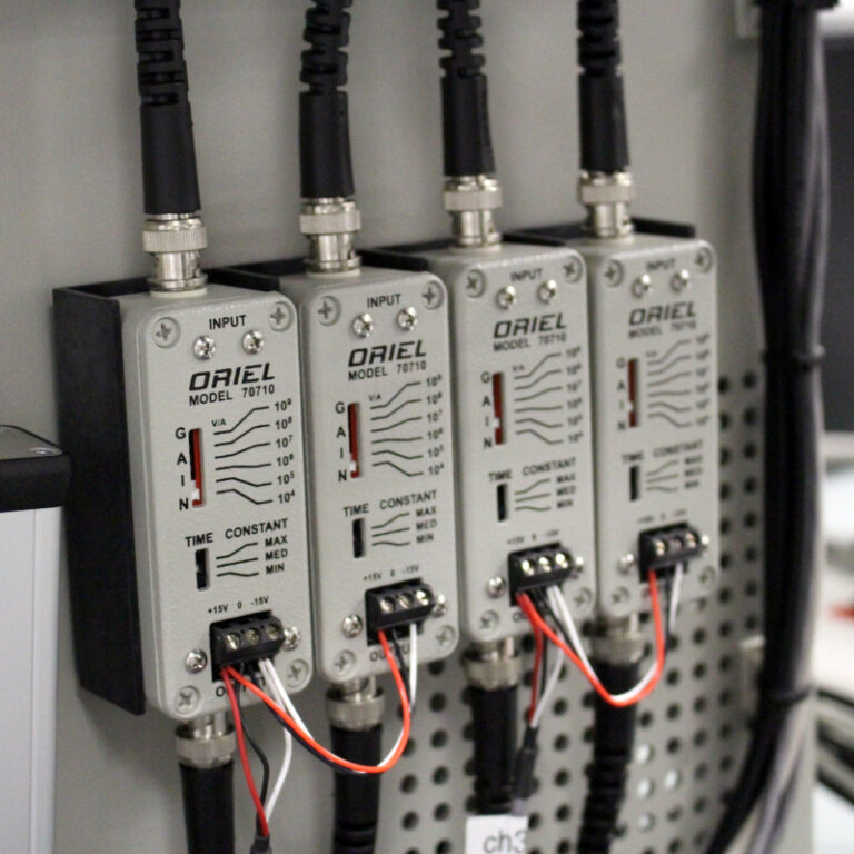 Quantum Efficiency – Newport IQE200 - Control