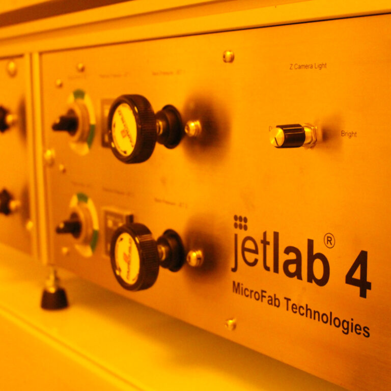 Imprimante jet d’encre monobuse – Microfab Jetlab 4 - Profil